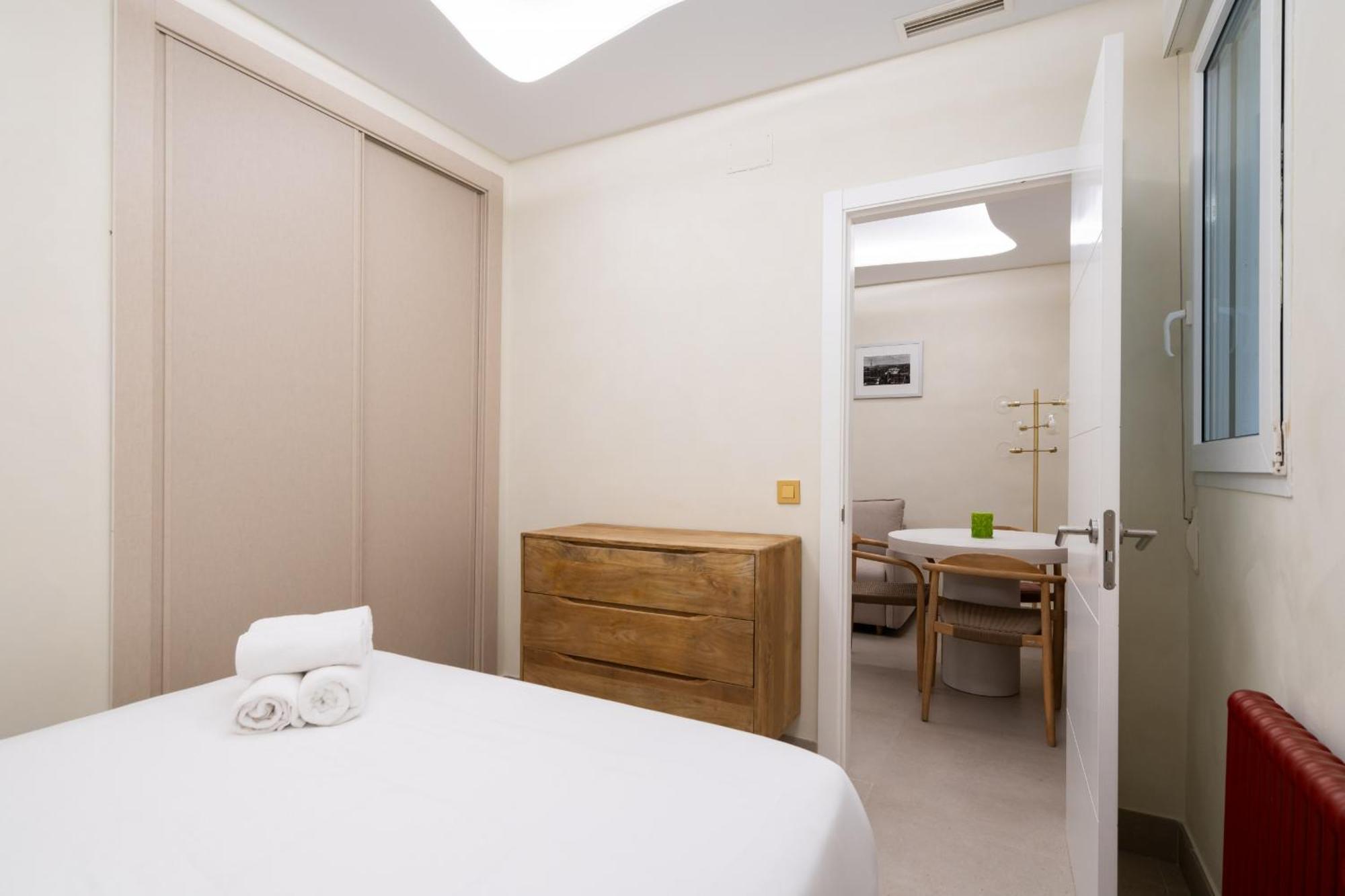 Apartamento Exclusivo En El Retiro Metro Ibiza Alquiler Temporal Madrid Exterior foto